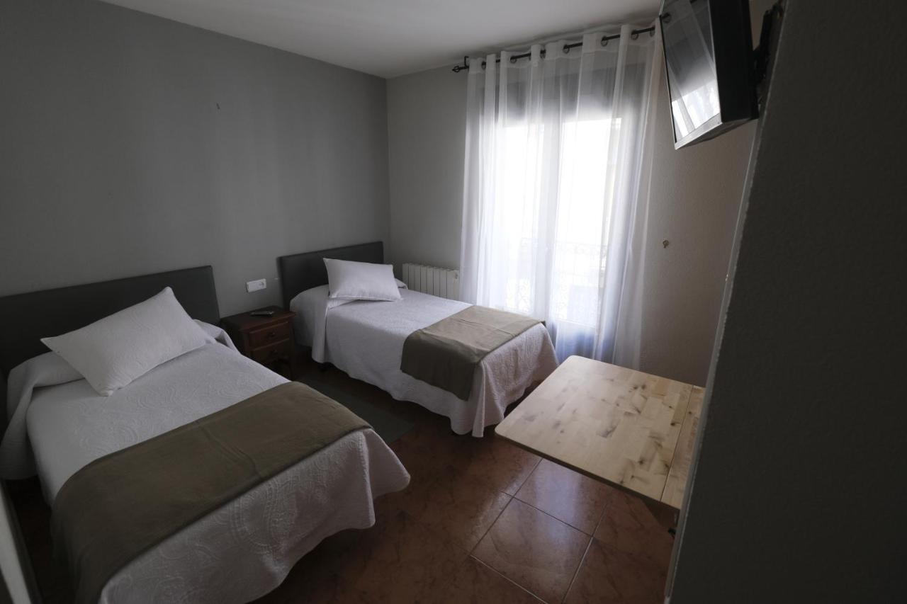 Hostal Restaurante Goya Piedrahíta Kültér fotó
