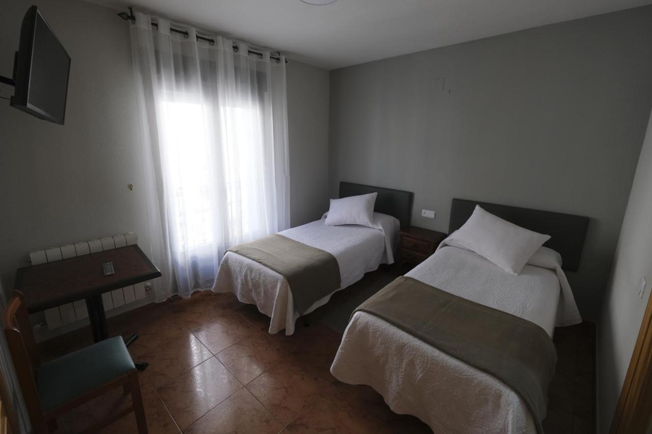 Hostal Restaurante Goya Piedrahíta Kültér fotó